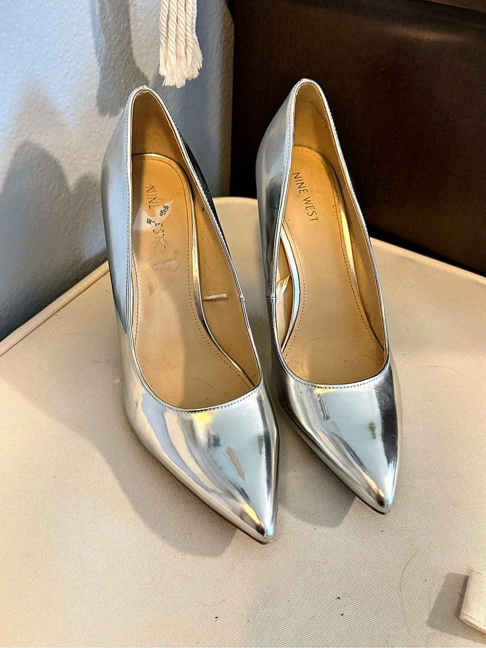 Nine West Pointed-Toe Heels in Silver US 10